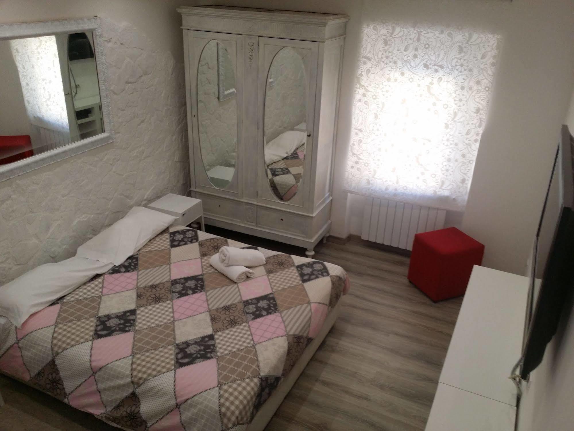 Zara Appartamento Reggio di Calabria Bagian luar foto